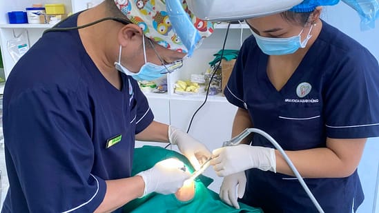 Nhổ răng tại Nha khoa Mạnh Hùng